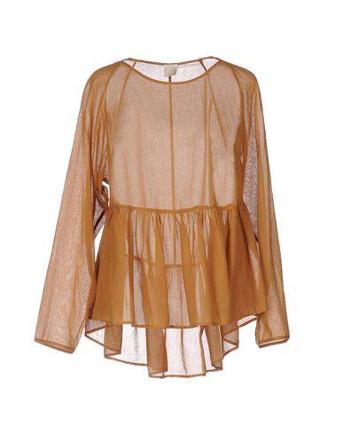  DES PETITS HAUTS
