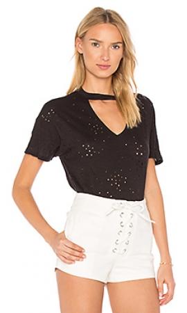 Футболка  - Черный цвет