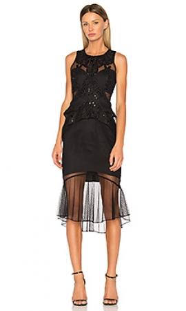 Платье  - Черный цвет