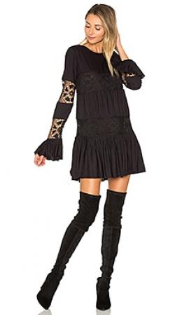 Платье Tularosa