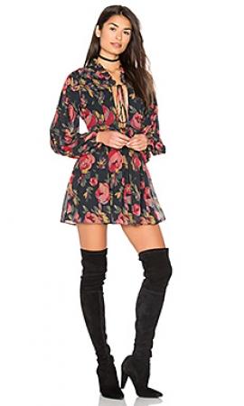 Платье MAJORELLE