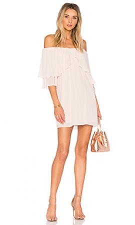 Платье  - Розовый цвет