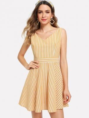 Платье SheIn Платье SheIn