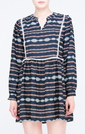 Платье Trends Brands