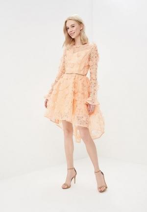 Платье  - оранжевый цвет