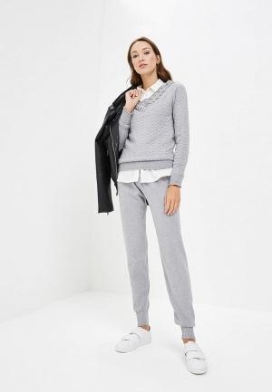 Костюм  - серый цвет