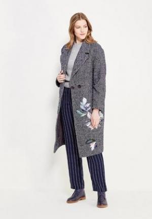 Пальто Yukostyle Пальто Yukostyle