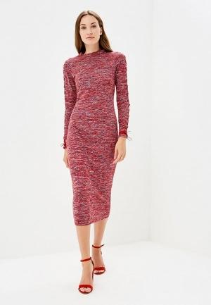 Платье  - красный цвет