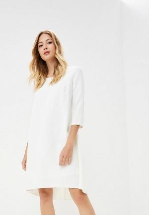 Платье  - белый цвет