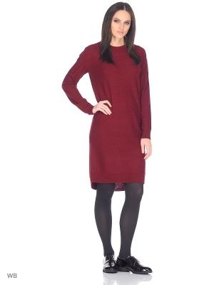 Платье b.young