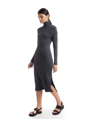 Платье  -  цвет