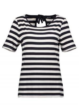 Футболка Quelle