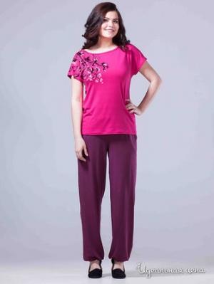 Футболка  - малиновый цвет