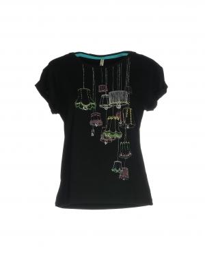 Футболка  - Белый,Черный цвет