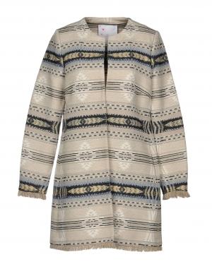 Легкое пальто  - Бежевый цвет