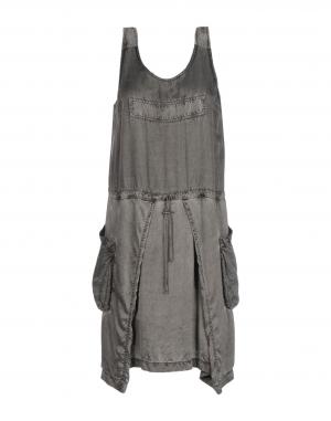 Короткое платье  - Серый цвет