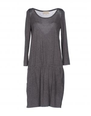 Короткое платье  - Серый цвет