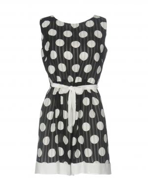 Короткое платье  - Черный цвет