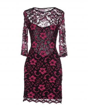 Короткое платье  - Розовый цвет