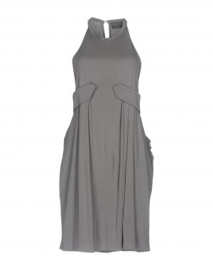 Короткое платье  - Серый цвет