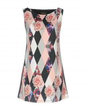 Короткое платье  - Черный цвет