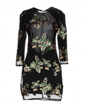 Короткое платье  - Черный цвет