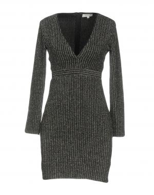 Короткое платье  - Черный цвет