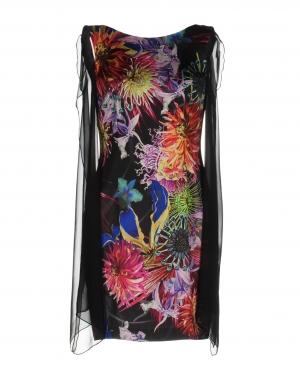 Короткое платье  - Черный цвет