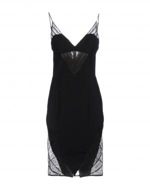 Короткое платье  - Черный цвет