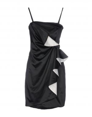 Короткое платье  - Черный цвет