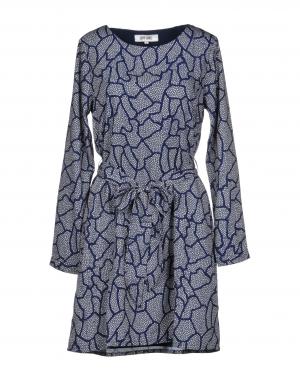 Платье DRY LAKE.