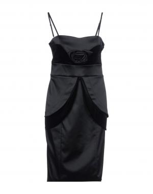 Короткое платье  - Черный цвет