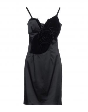 Короткое платье  - Черный цвет