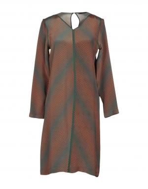 Платье до колена  - Зеленый цвет