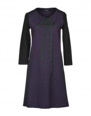 Короткое платье  - Фиолетовый цвет