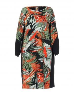 Платье до колена  - Черный цвет