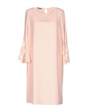 Короткое платье  - Розовый цвет