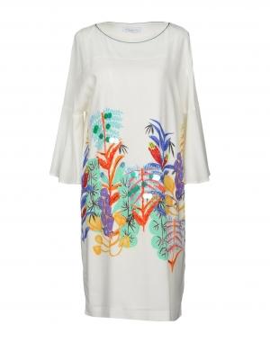 Короткое платье  - Белый цвет