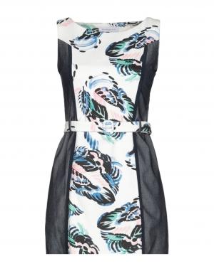 Короткое платье  - Белый цвет