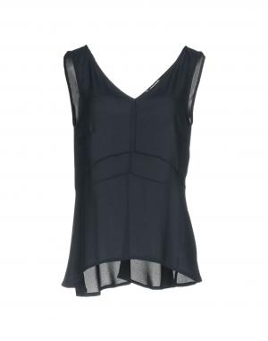 Топ RUE•8ISQUIT