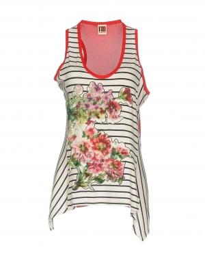 Топ I'M ISOLA MARRAS