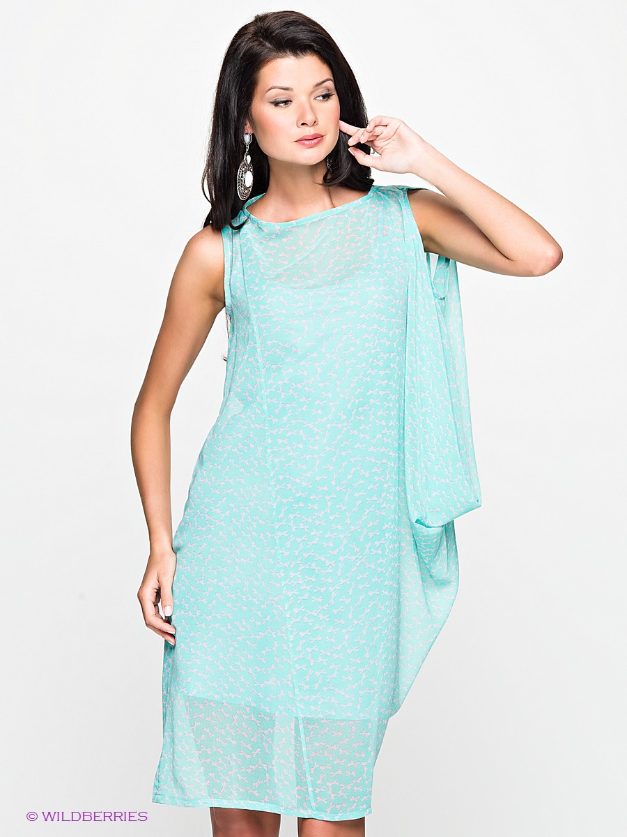 Платье  - белый цвет