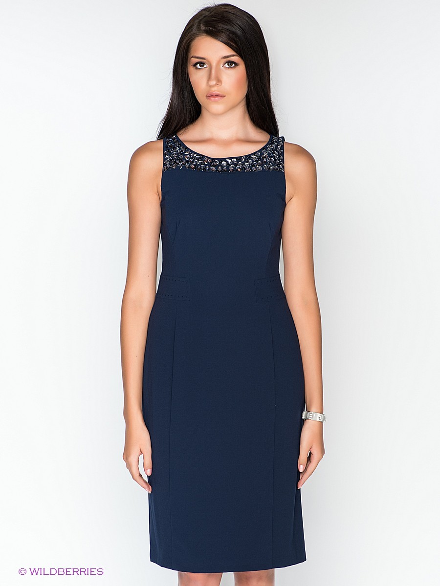 Платье  - белый цвет