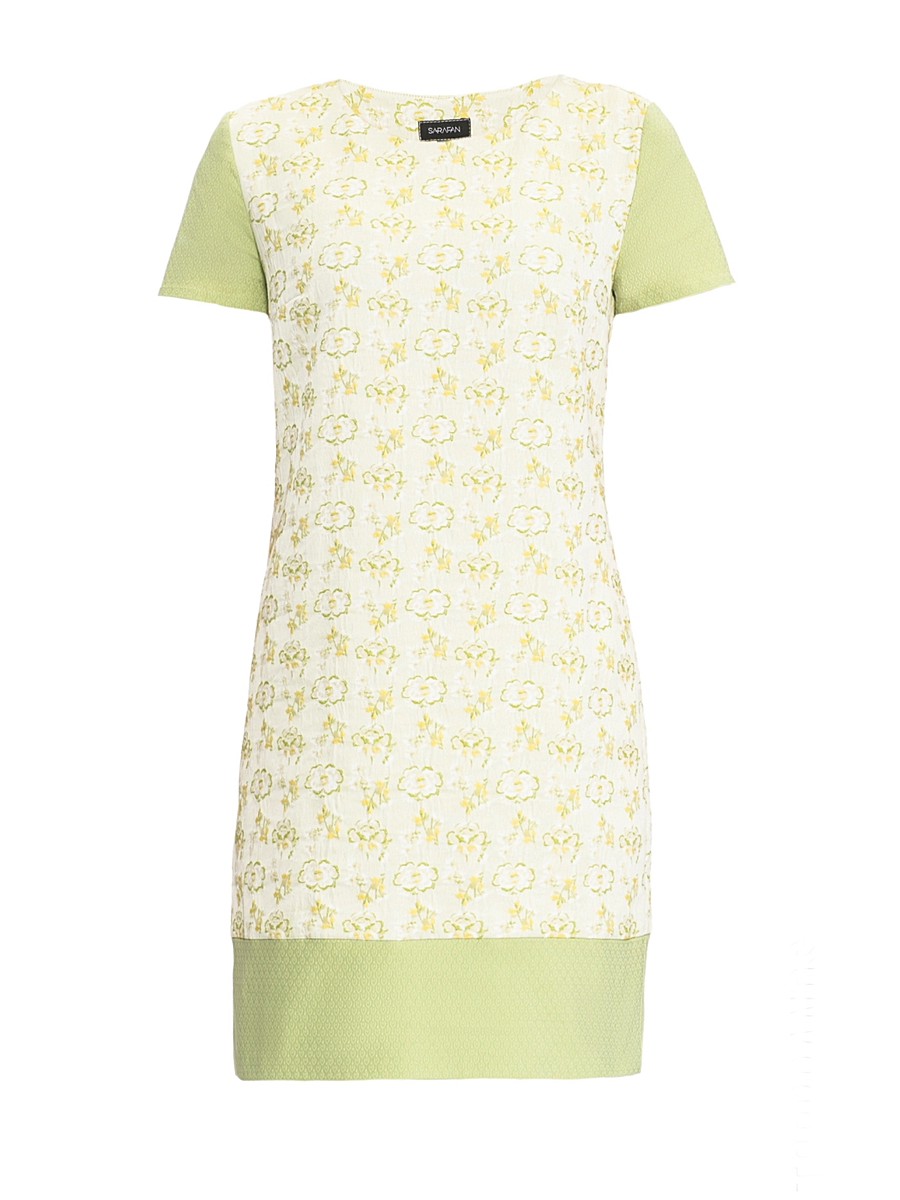 Платье  - белый цвет