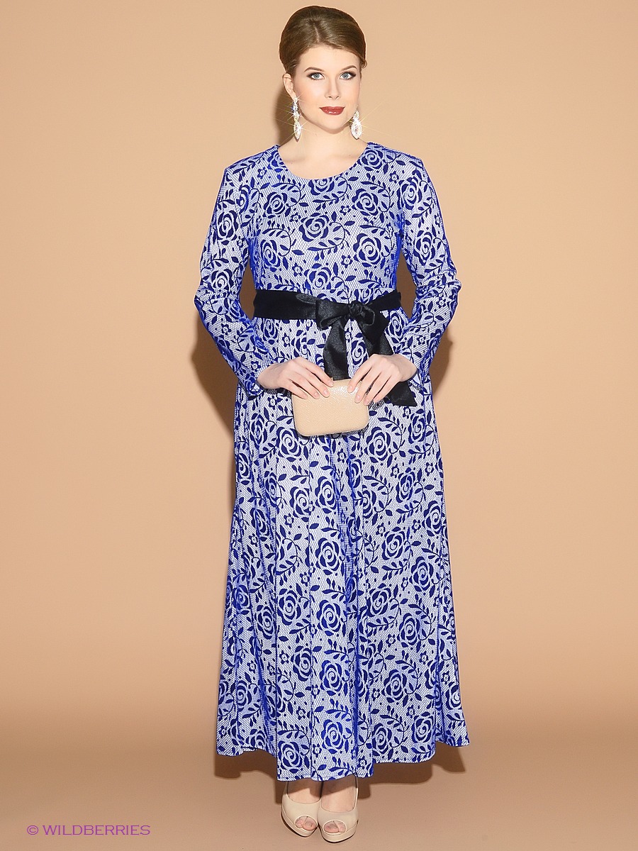 Платье  - белый цвет