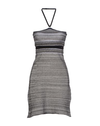 короткое платье  - Черный цвет