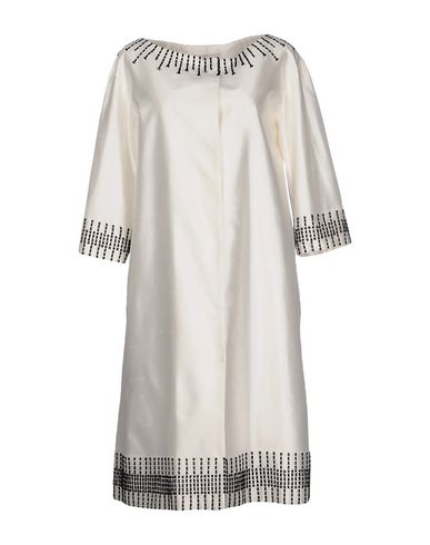 Платье до колена  - Белый цвет