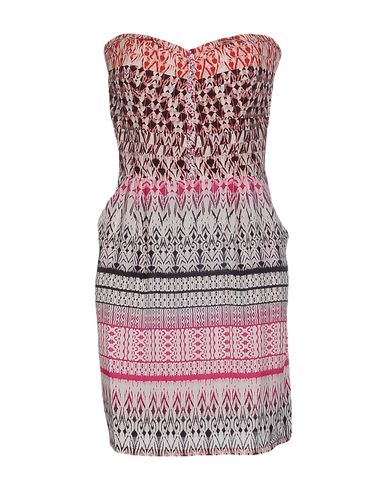 короткое платье  - Фуксия цвет