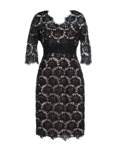 Платье до колена  - Черный цвет