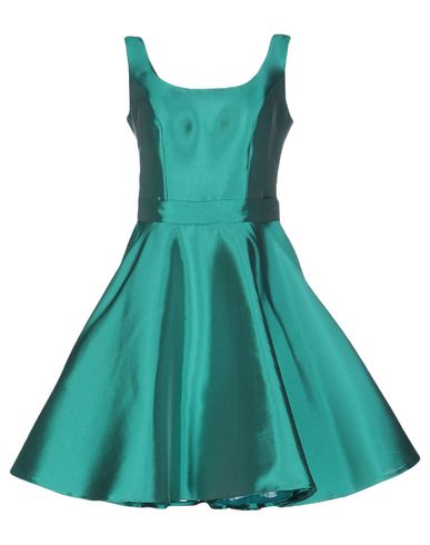 короткое платье  - Зеленый цвет